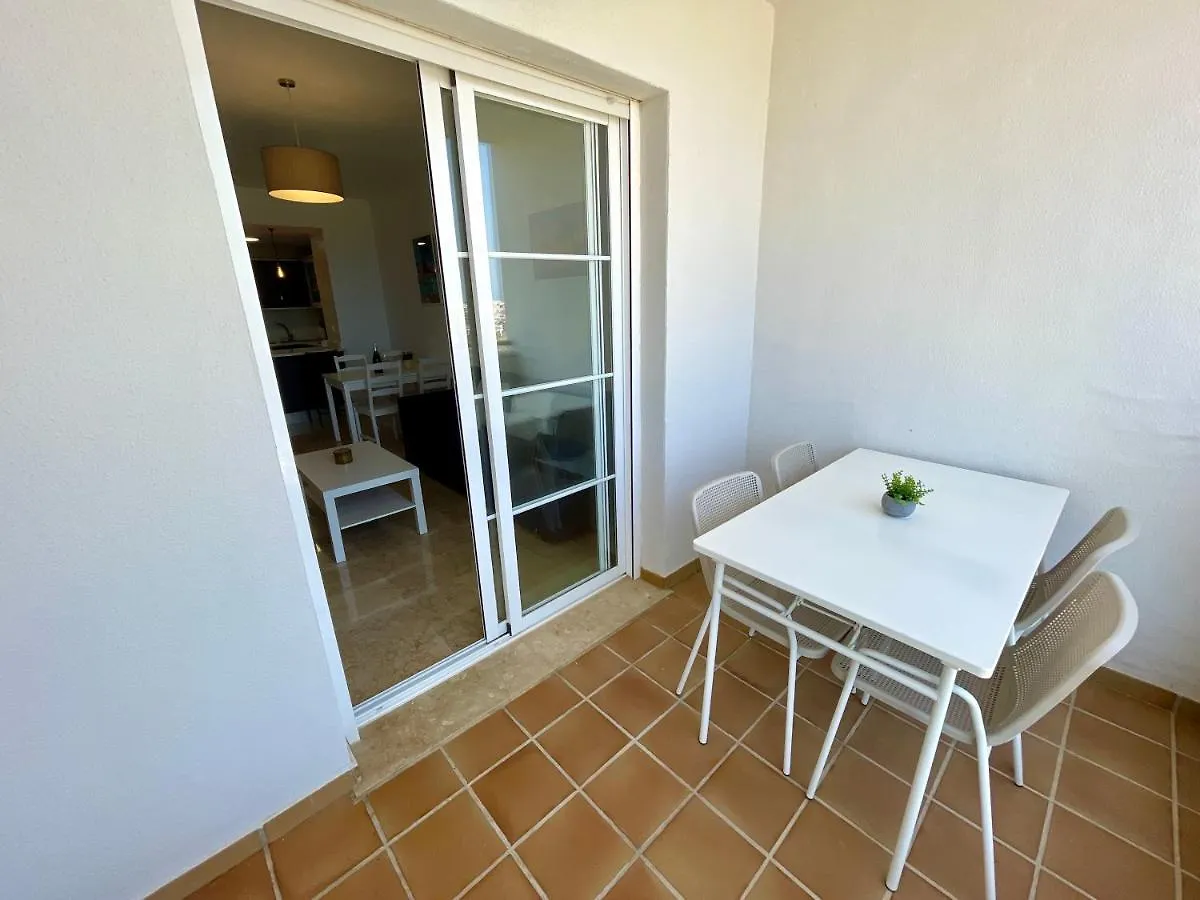 Top Sea View Apartment - 7 Minutes To Sotogrande Castillo de Sabinillas